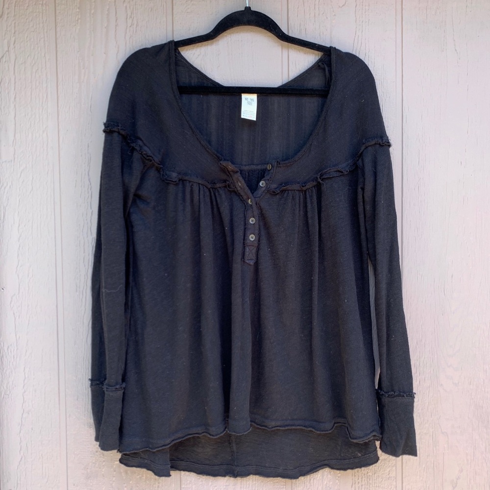 Free People Long Sleeve Top in Black Size Medium